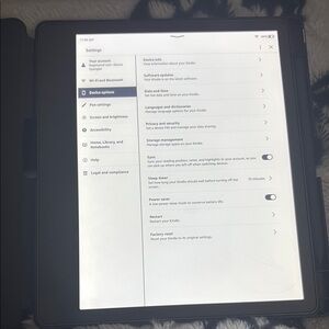 Black Kindle E-Reader